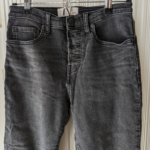 Everlane High-Rise Skinny Button Jeans - Picture 2 of 6